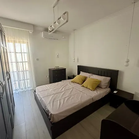 Alexandra Court Апартаменты *